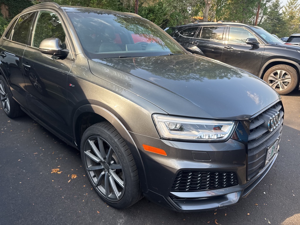 2018 Audi Q3 Premium Plus photo 3