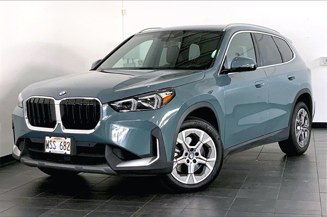 2023 BMW X1 28i's photo