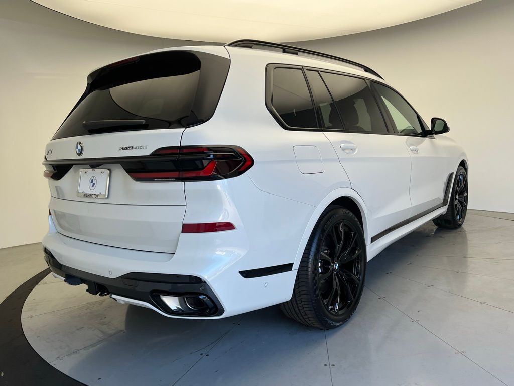 2026 Bmw X7 xDrive40i photo 3