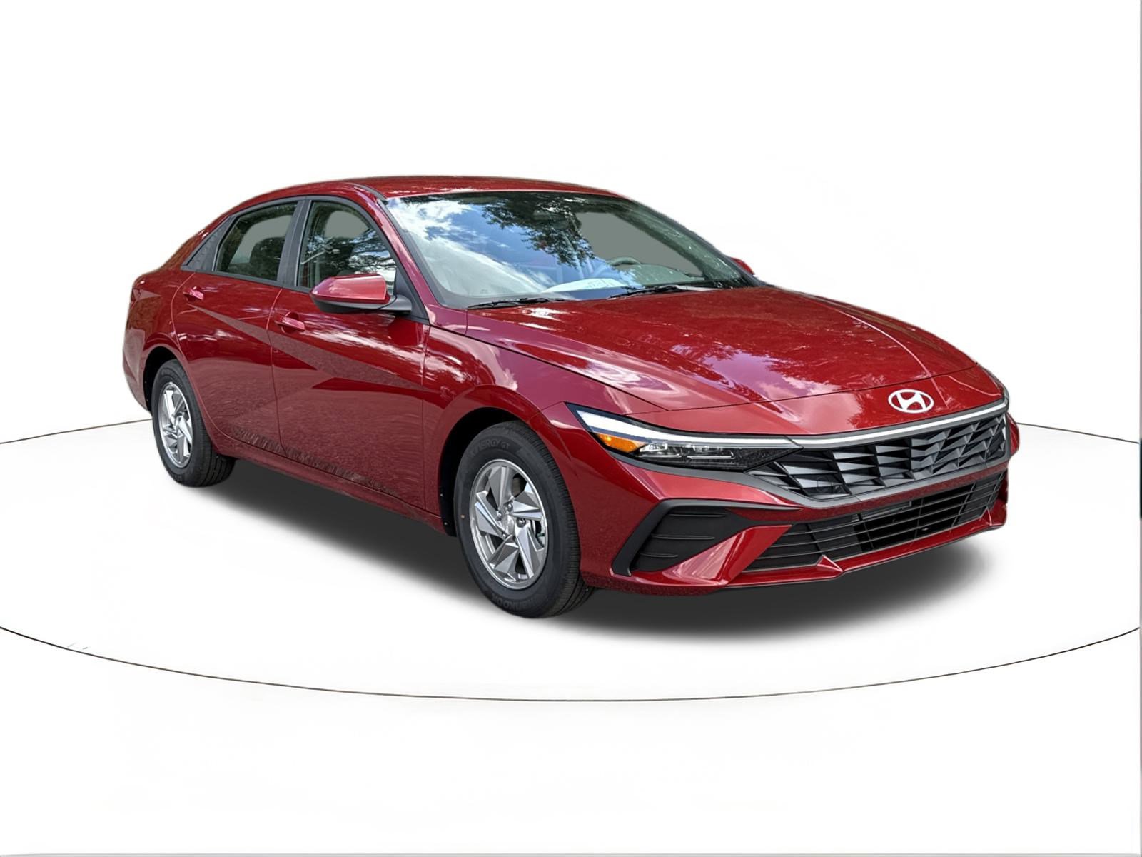 2025 Hyundai Elantra SE's photo