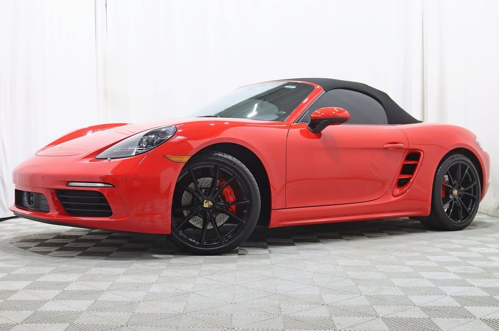 2023 Porsche Boxster Base photo 3