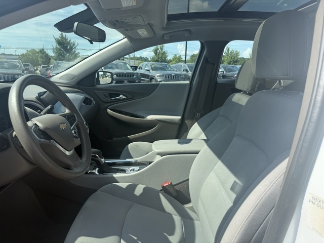 2022 Chevrolet Malibu 1LT photo 10