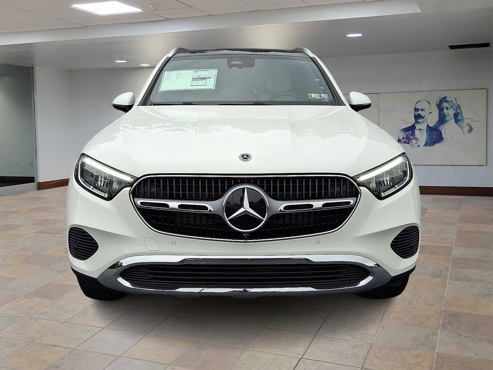 2026 Mercedes Benz GLC 300 4MATIC photo 2