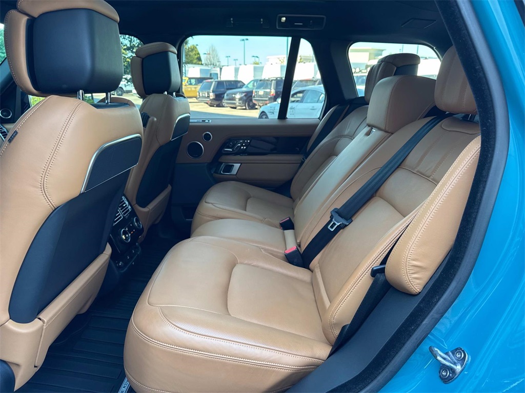 2021 Land Rover Range Rover photo 15