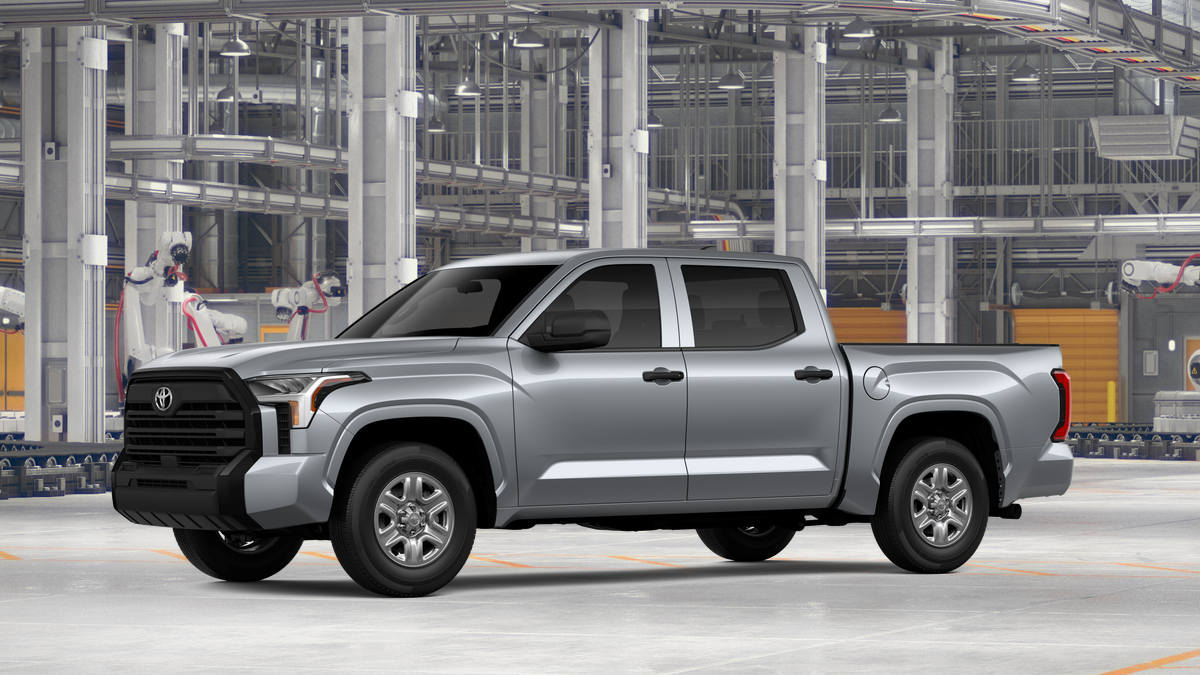 2026 Toyota Tundra SR CrewMax photo 2
