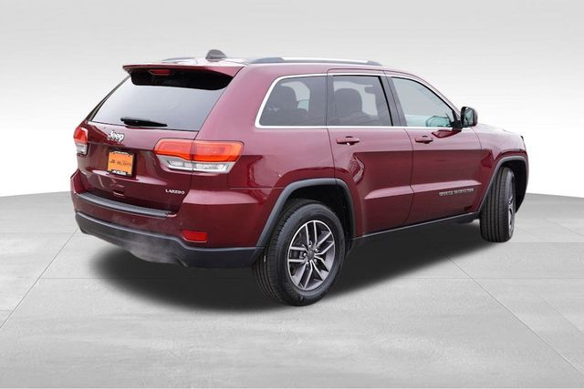 2019 Jeep Grand Cherokee Laredo X photo 3
