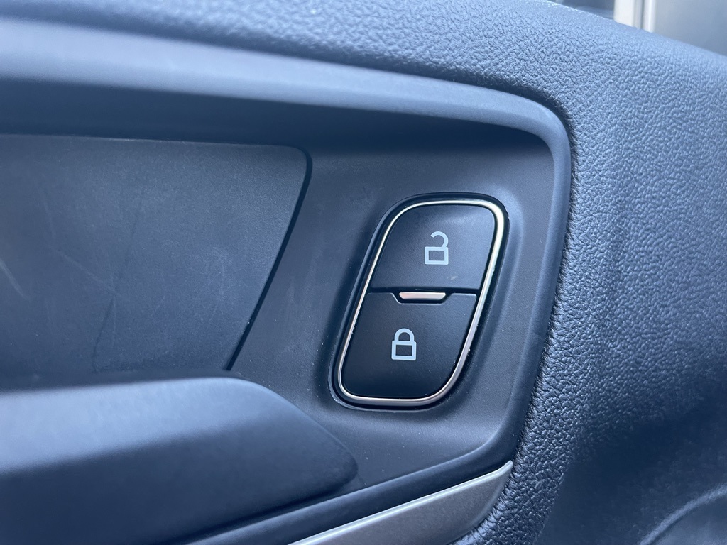 2022 Ford Escape SE photo 26