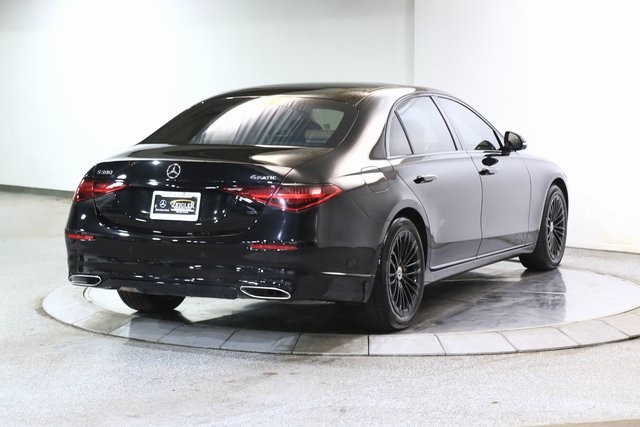 2024 Mercedes Benz S 4MATIC 580 photo 18