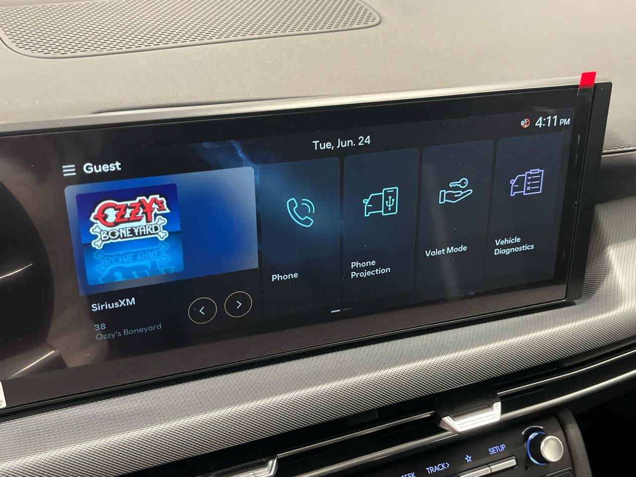 2025 Hyundai Sonata SEL photo 4