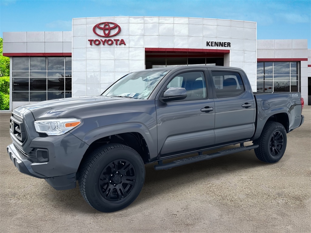 2022 Toyota Tacoma SR photo 3
