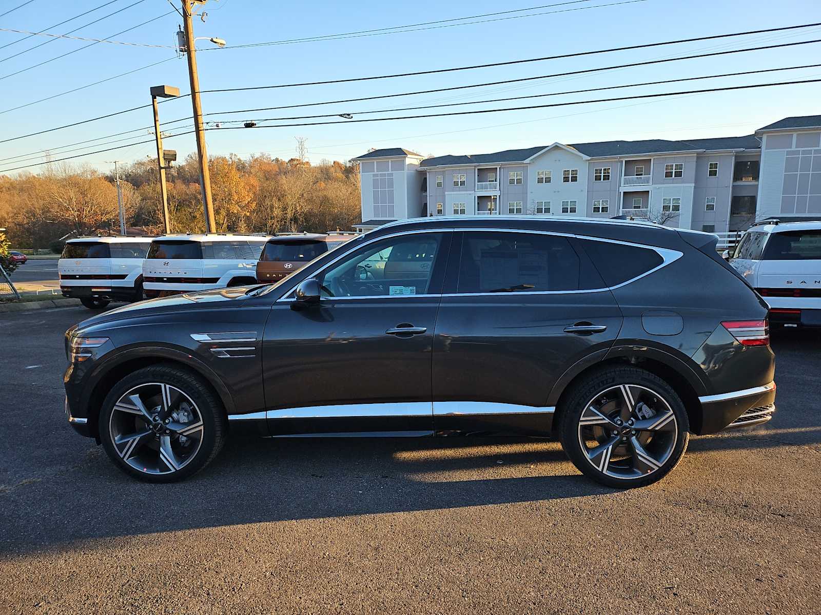 2025 Genesis GV80 2.5T Prestige AWD photo 3