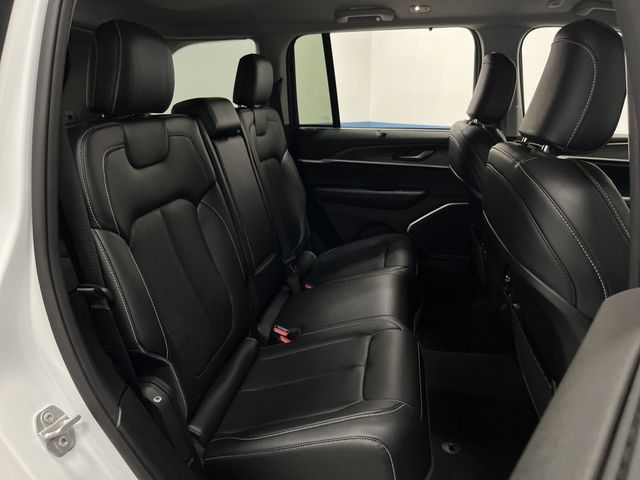 2022 Jeep Grand Cherokee Limited photo 29