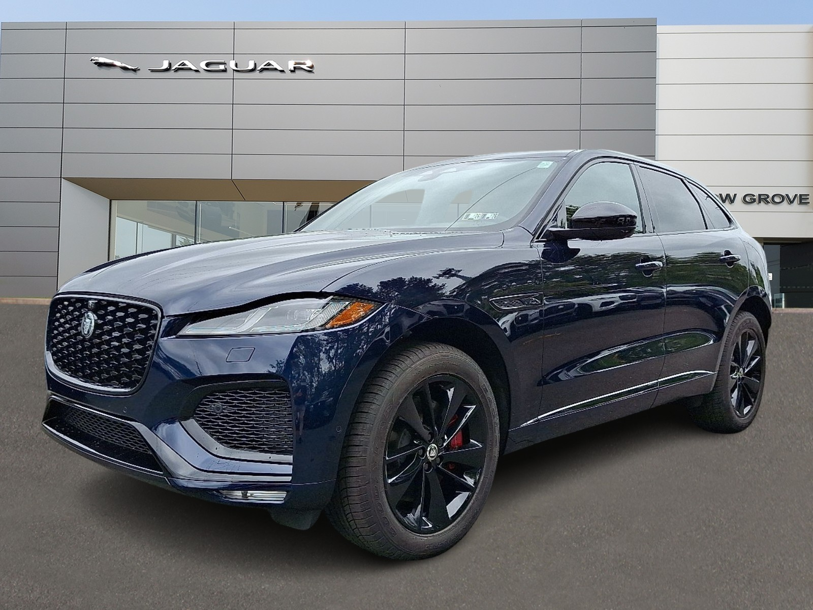 2026 Jaguar F-Pace R-Dynamic S's photo
