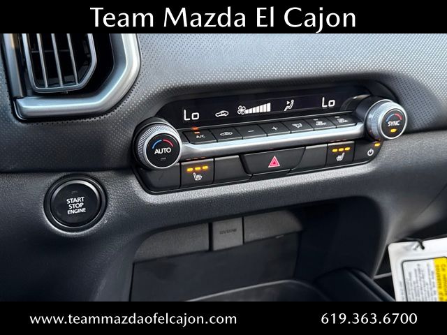 2025 Mazda CX-50 2.5 S Premium photo 9