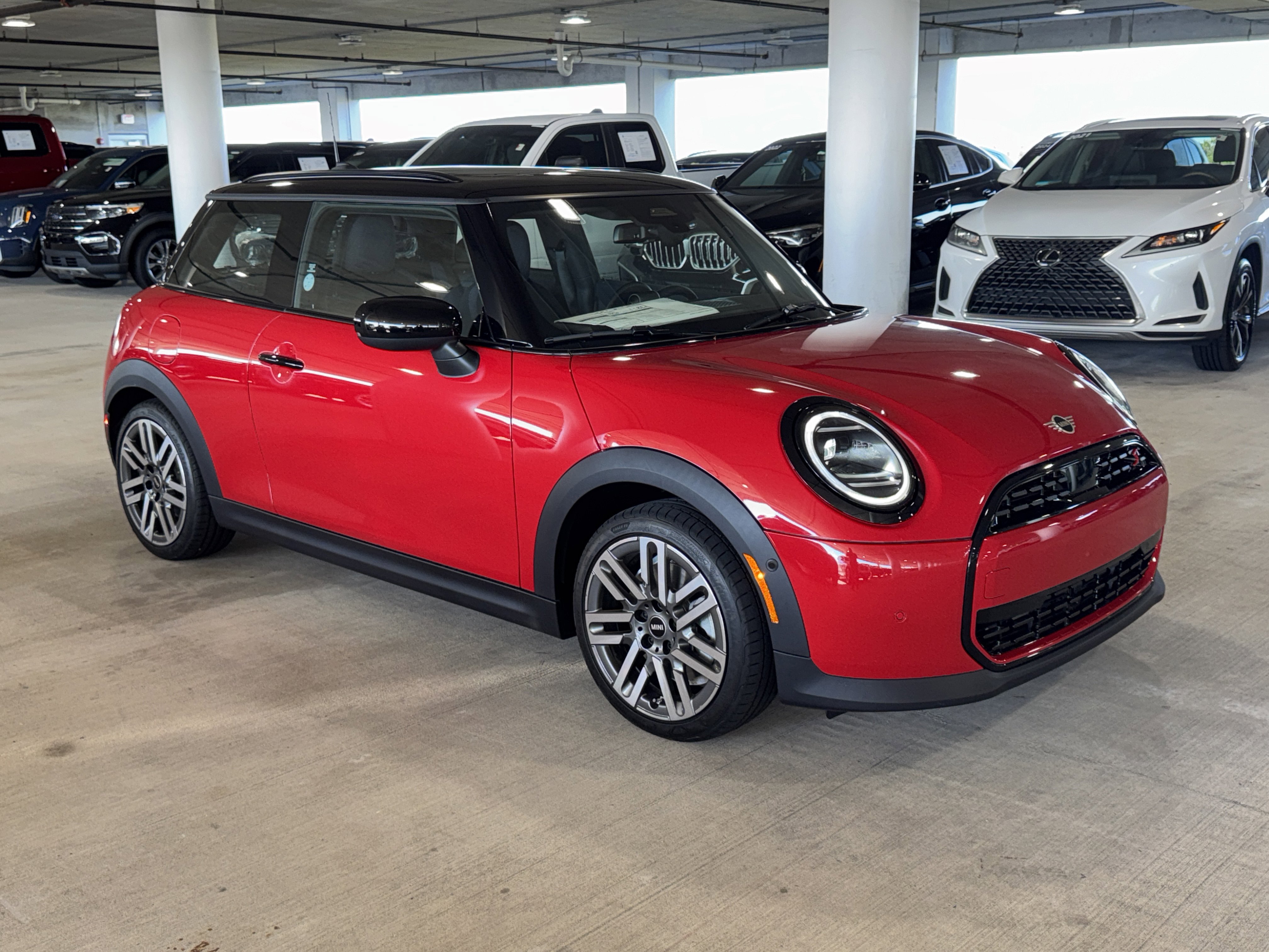 2026 MINI Hardtop 2 Door S's photo