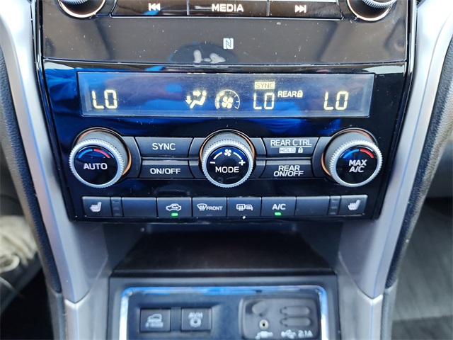 2020 Subaru Ascent Premium photo 22