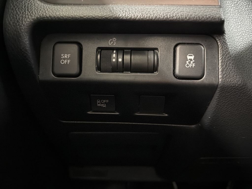 2017 Subaru Crosstrek 2.0i Premium photo 10