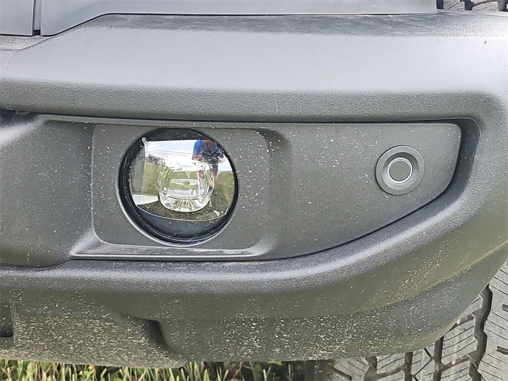 2025 Ford Bronco Outer Banks photo 18