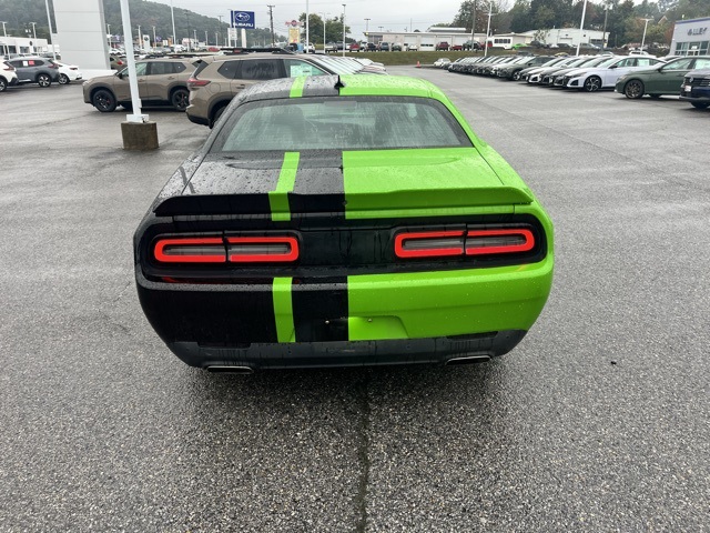 2017 Dodge Challenger GT photo 6