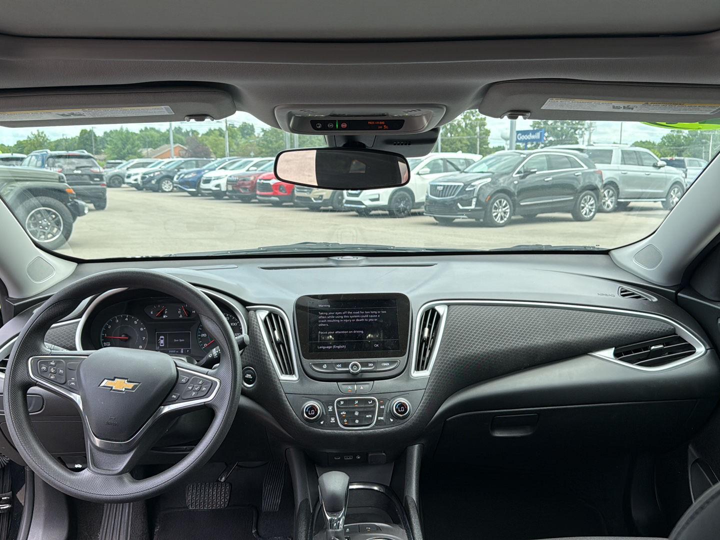 2024 Chevrolet Malibu 1LT photo 4