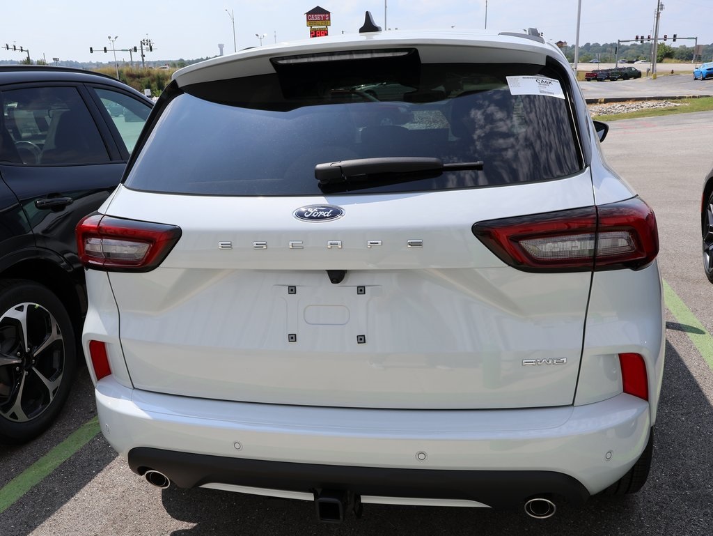 2025 Ford Escape ST-Line Elite photo 16
