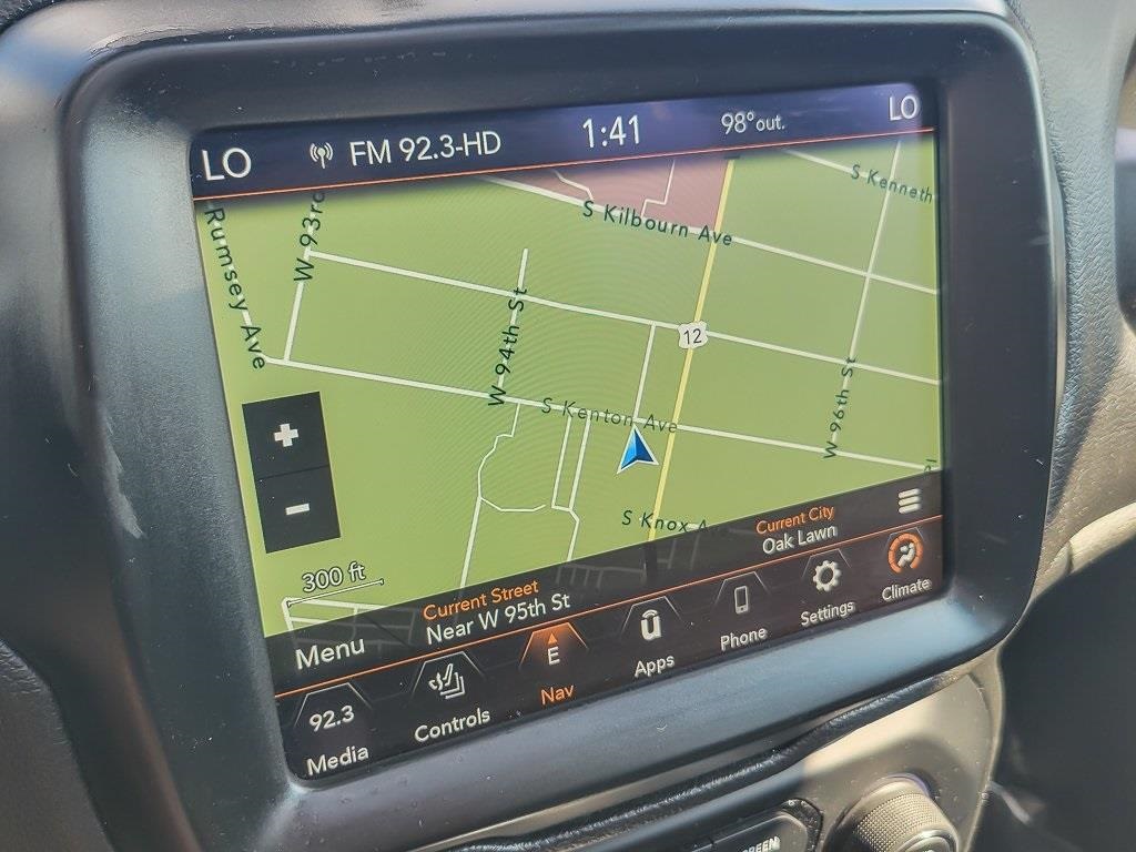 2022 Jeep Renegade Latitude photo 11