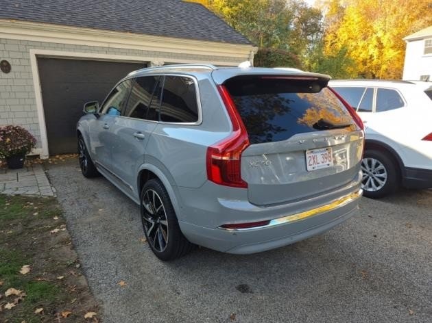 2024 Volvo XC90 Plus photo 3