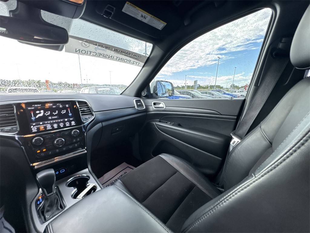 2022 Jeep Cherokee Laredo X photo 11