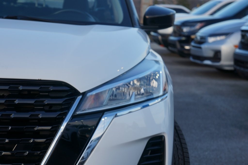 2021 Nissan Kicks S photo 4