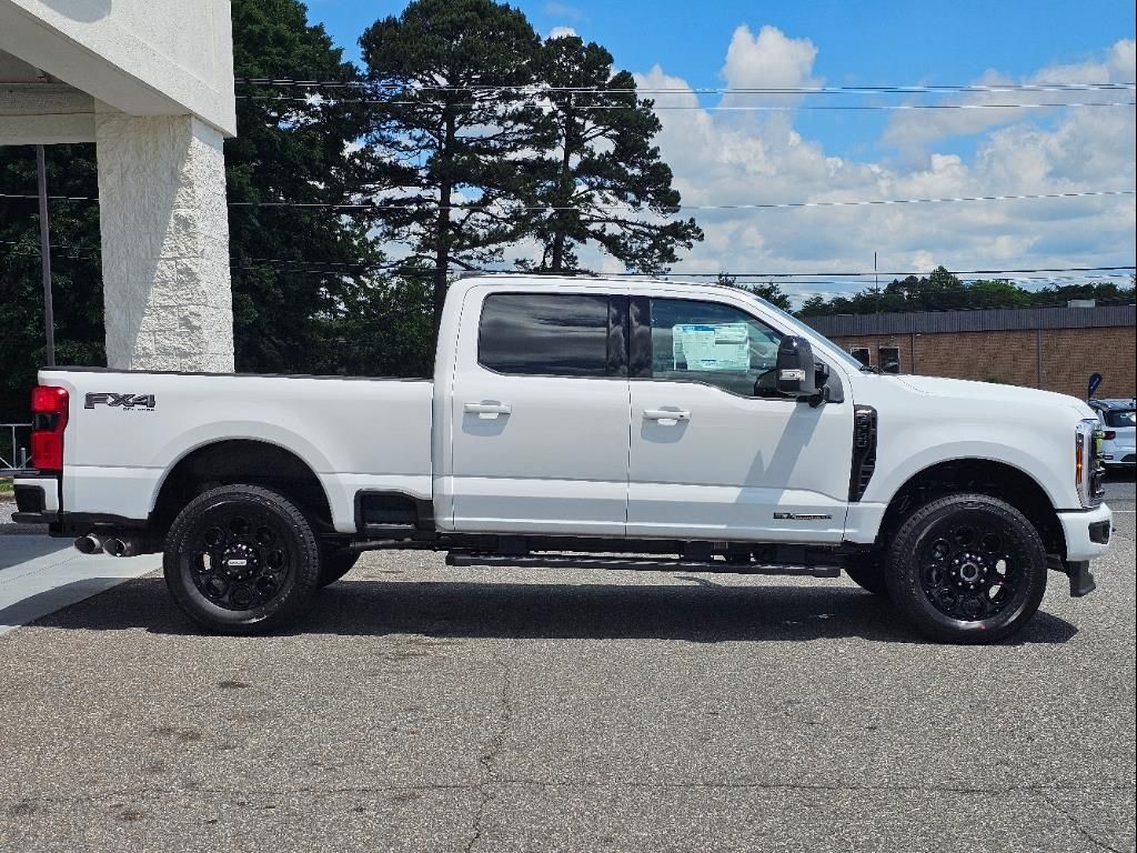 2024 Ford F-250 Lariat photo 6