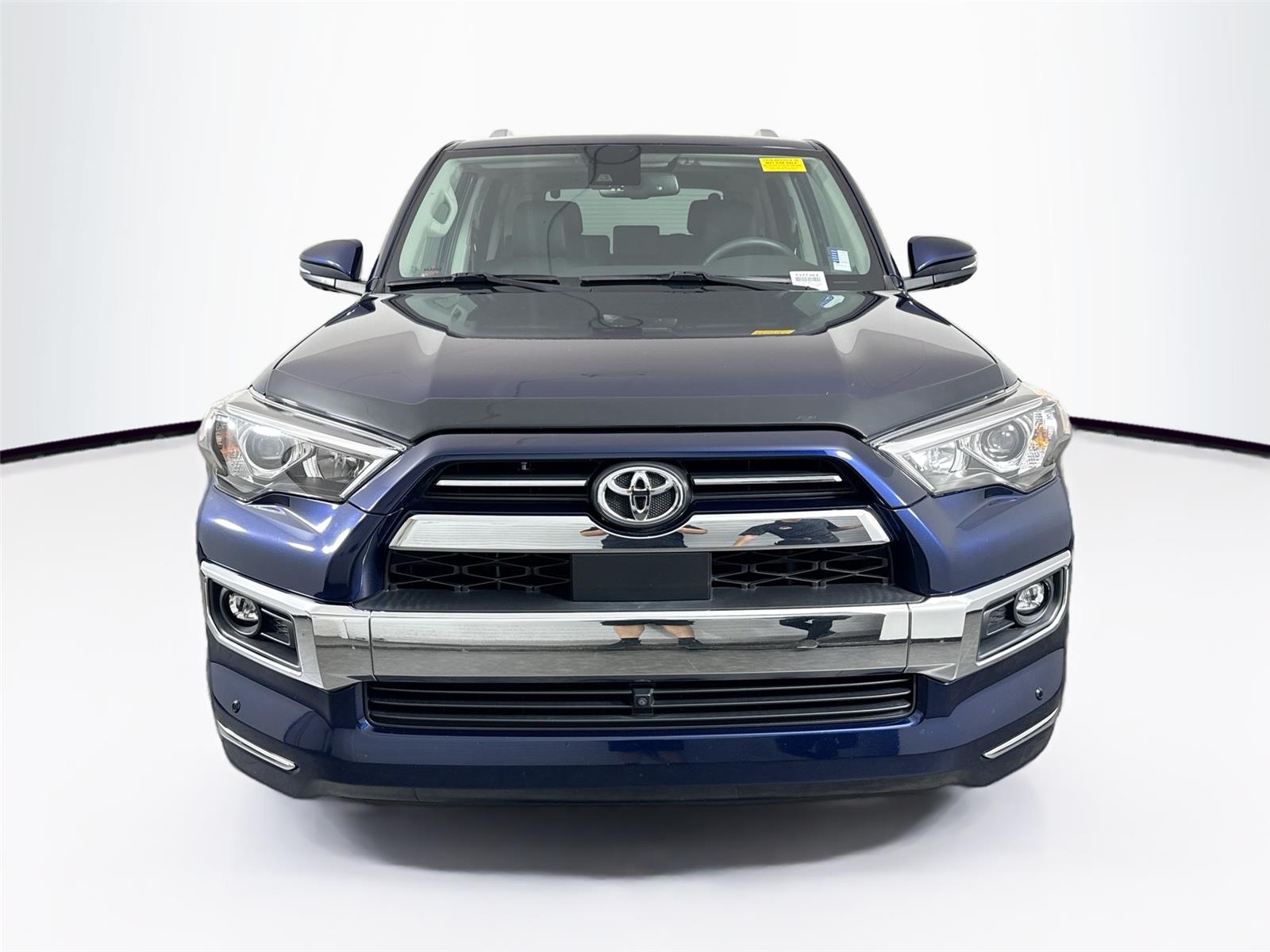2022 Toyota 4Runner Limited photo 3
