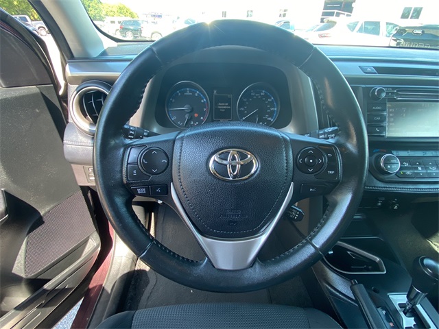 2018 Toyota RAV4 Adventure XLE photo 23