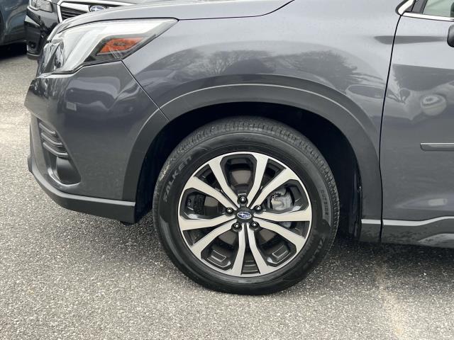 2022 Subaru Forester Limited photo 5