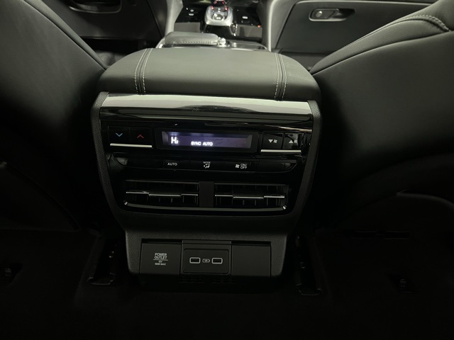 2023 Acura MDX Technology SH-AWD photo 10