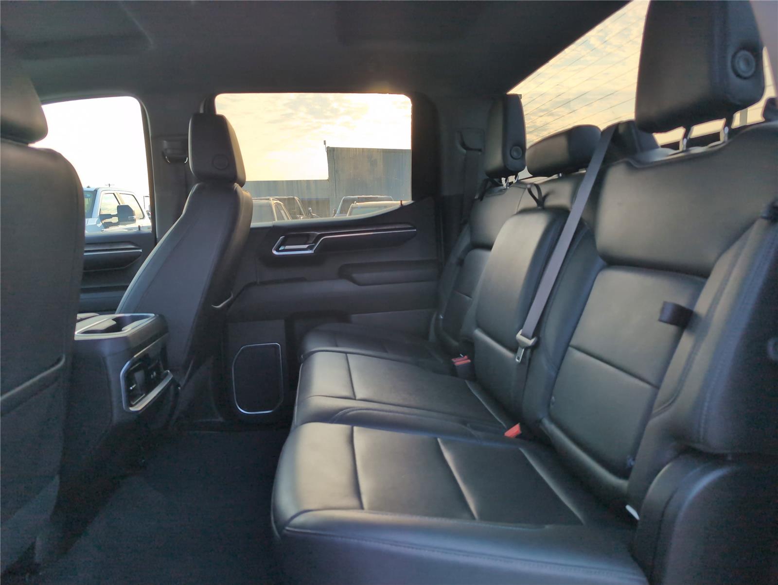 2023 Chevrolet Silverado 1500 LTZ photo 27