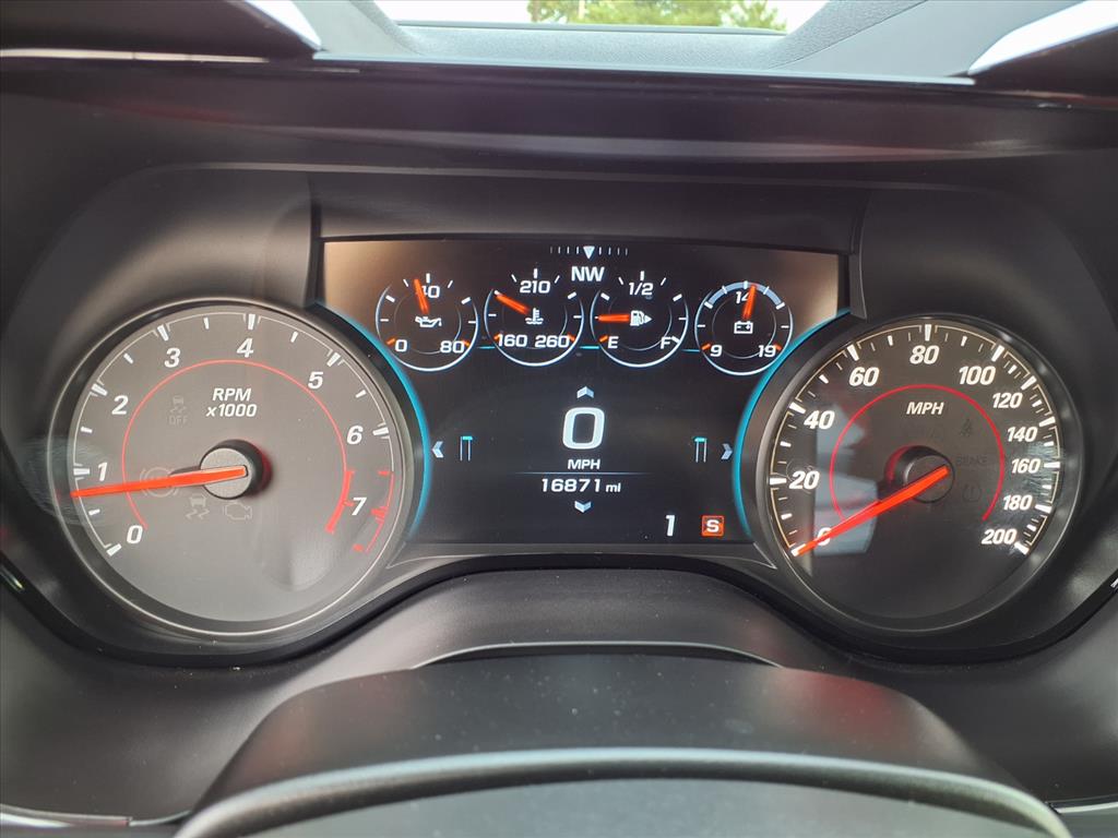 2016 Chevrolet Camaro SS photo 16