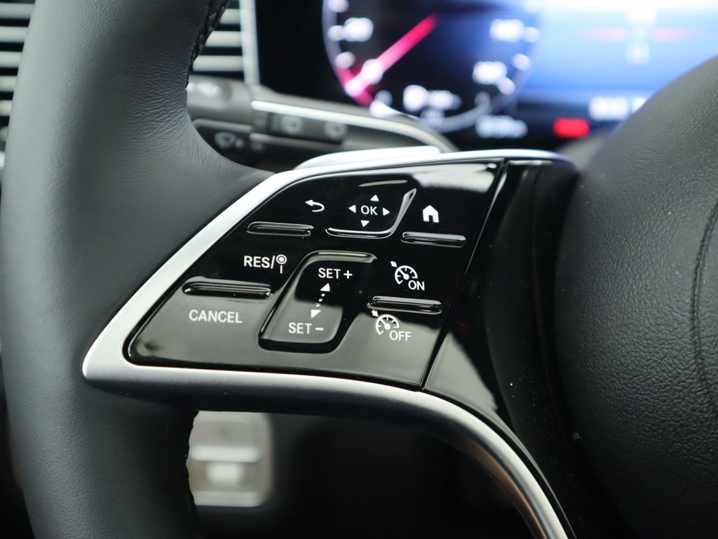 2025 Mercedes Benz GLE 350 4MATIC photo 9