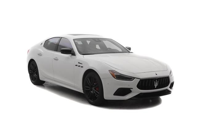 2024 Maserati Ghibli Modena photo 2