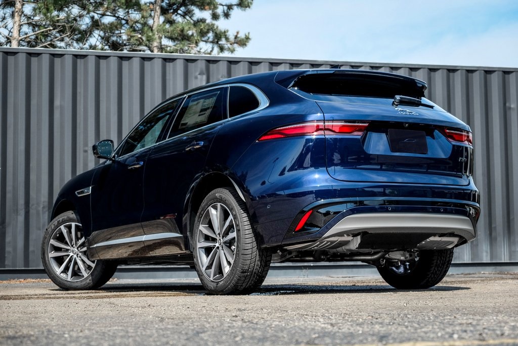 2026 Jaguar F-PACE P250 R-Dynamic S photo 2