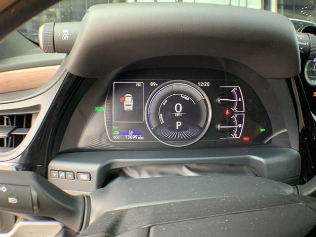 2024 Lexus ES 300h Ultra Luxury photo 15