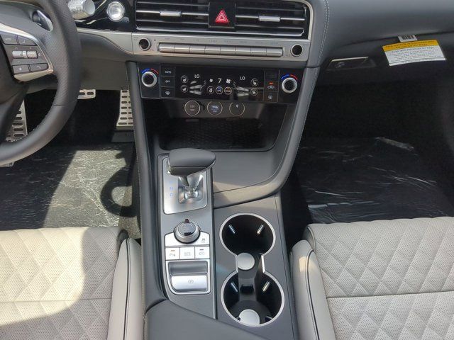 2025 Genesis G70 Sport photo 17