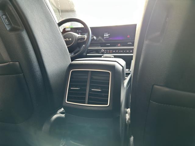 2025 Kia Sportage EX photo 20