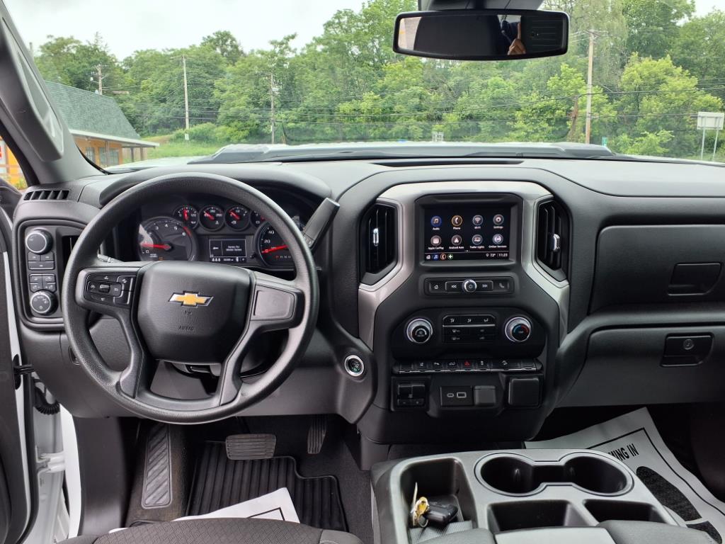 2024 Chevrolet Silverado 2500HD Custom photo 21
