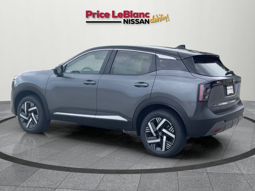 2025 Nissan Kicks SV photo 2