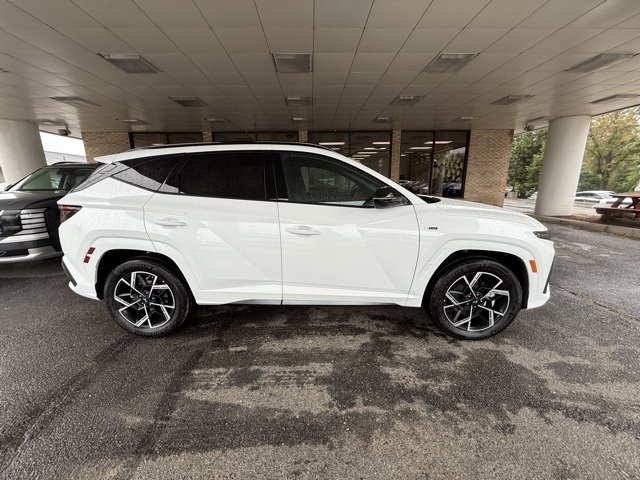 2025 Hyundai Tucson Hybrid N Line photo 2