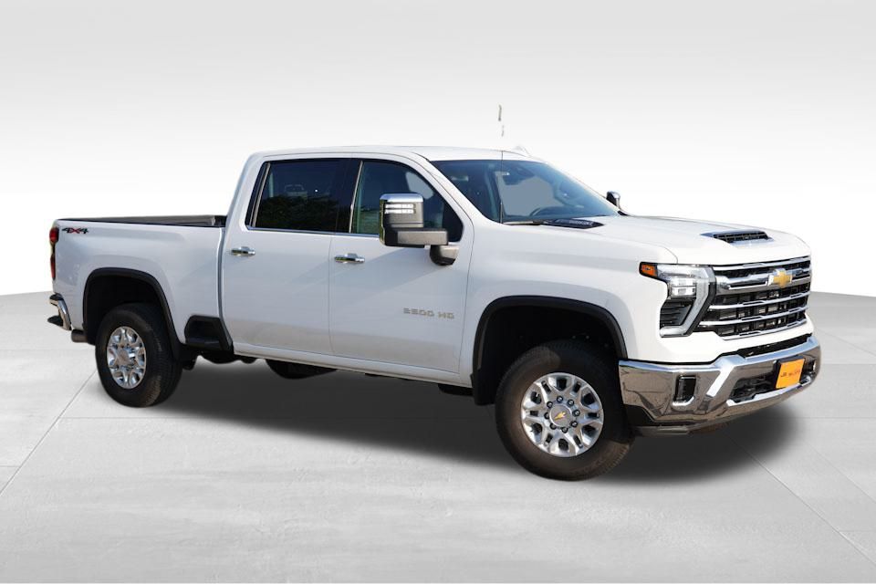 2024 Chevrolet Silverado 3500HD LTZ photo 2