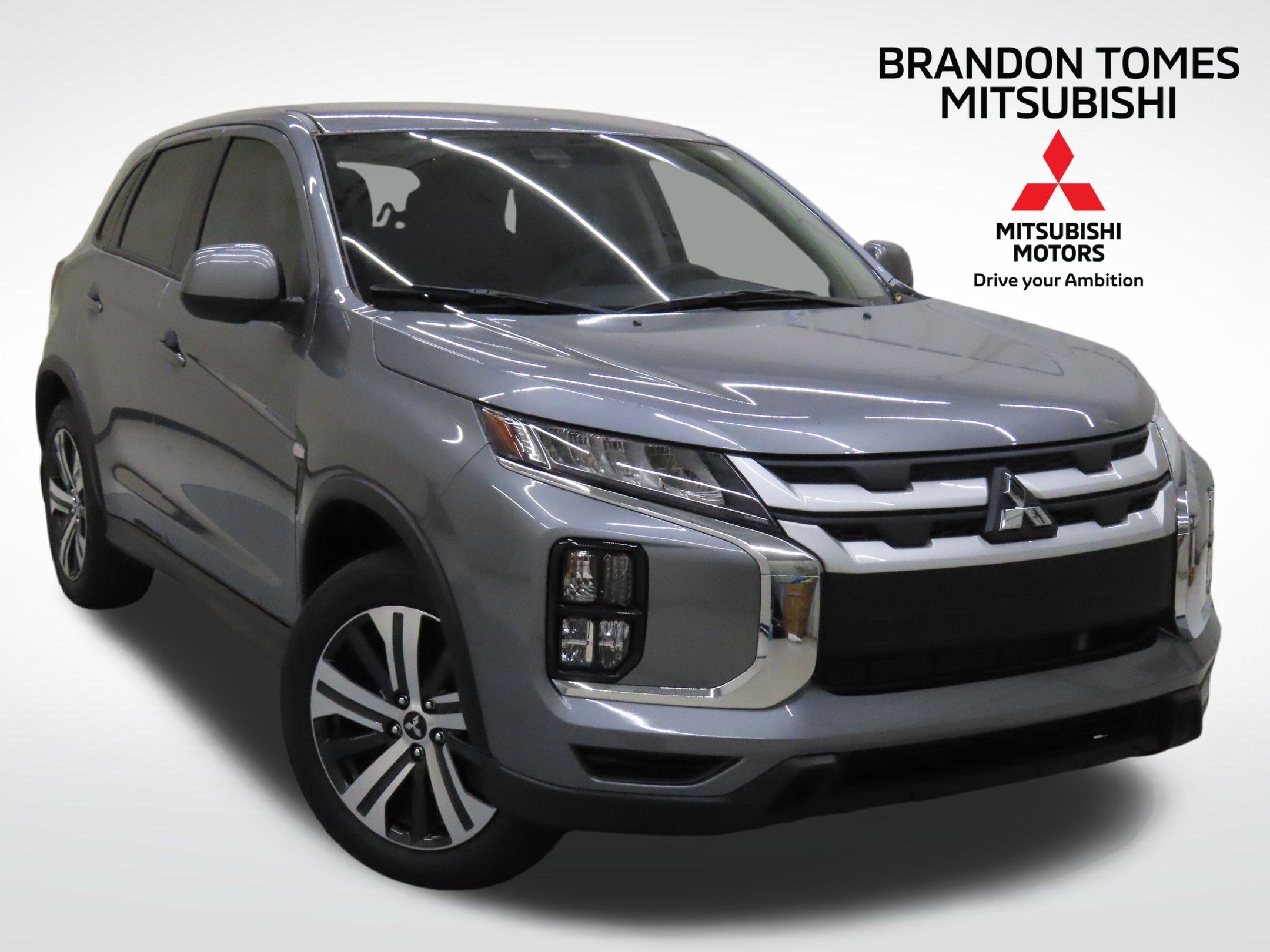 2025 Mitsubishi Outlander Sport ES's photo