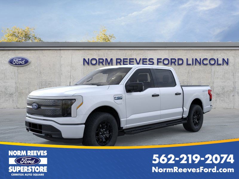 2025 Ford F-150 Lightning XLT's photo