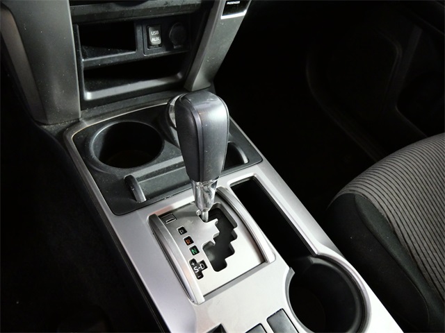 2018 Toyota 4Runner SR5 photo 18