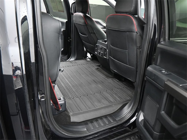 2019 Ford F-150 XLT photo 12